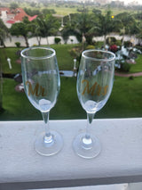 Wedding Glasses Mr and Mrs