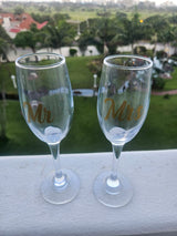 Wedding Glasses Mr and Mrs