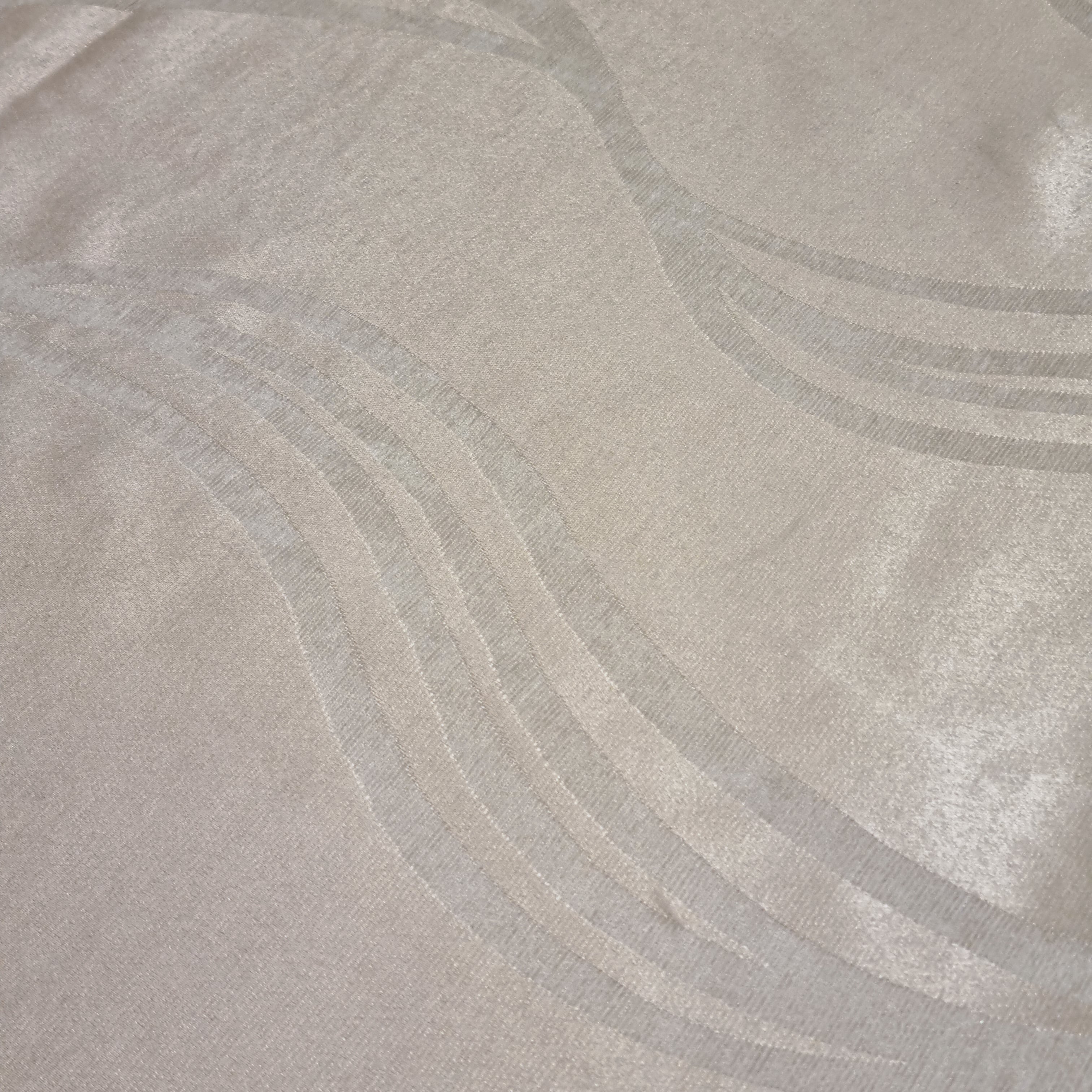 Light Gold Waves Luxury Tablecloth