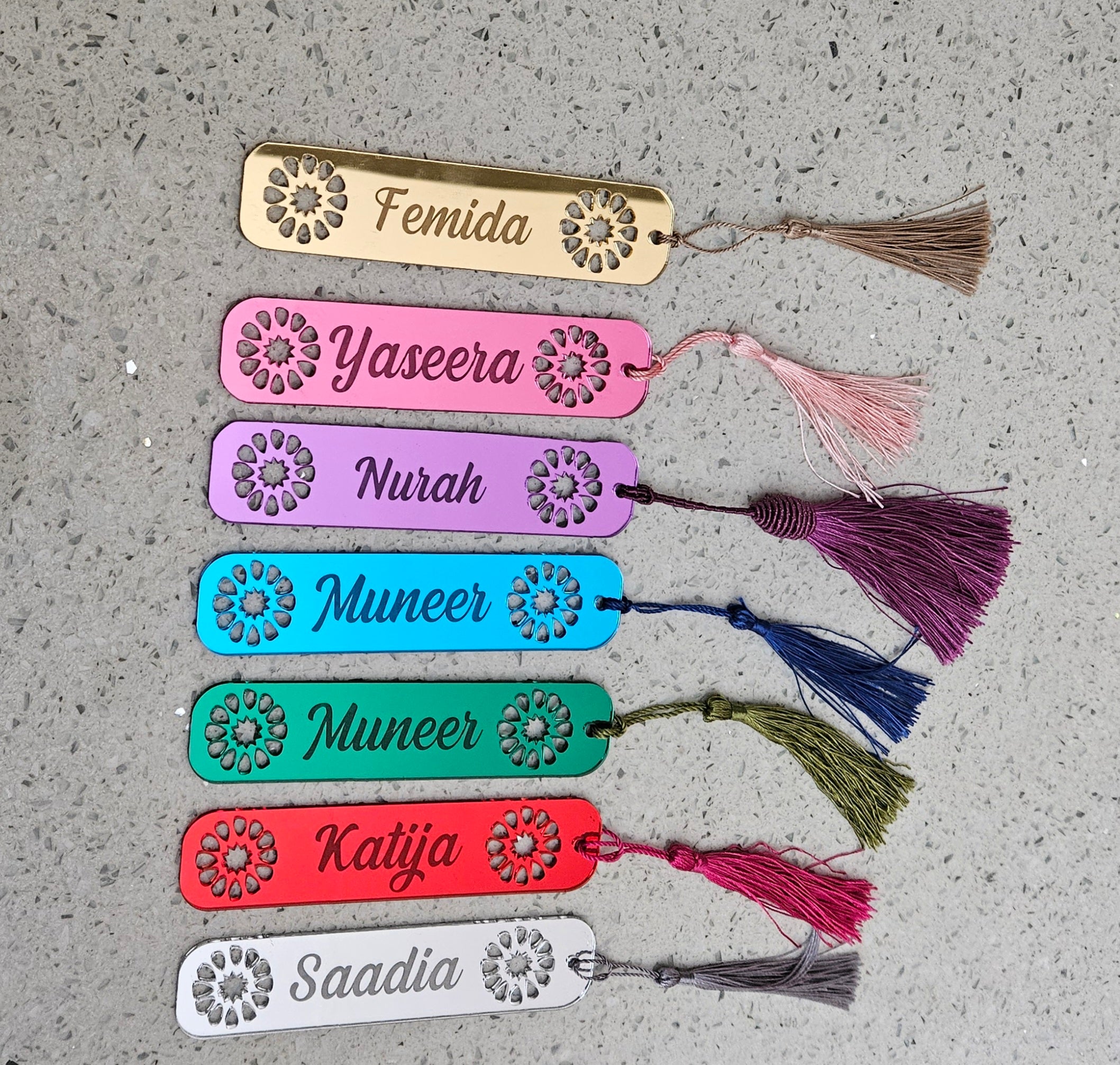 Bookmarks Acrylic Personalised Circular Design