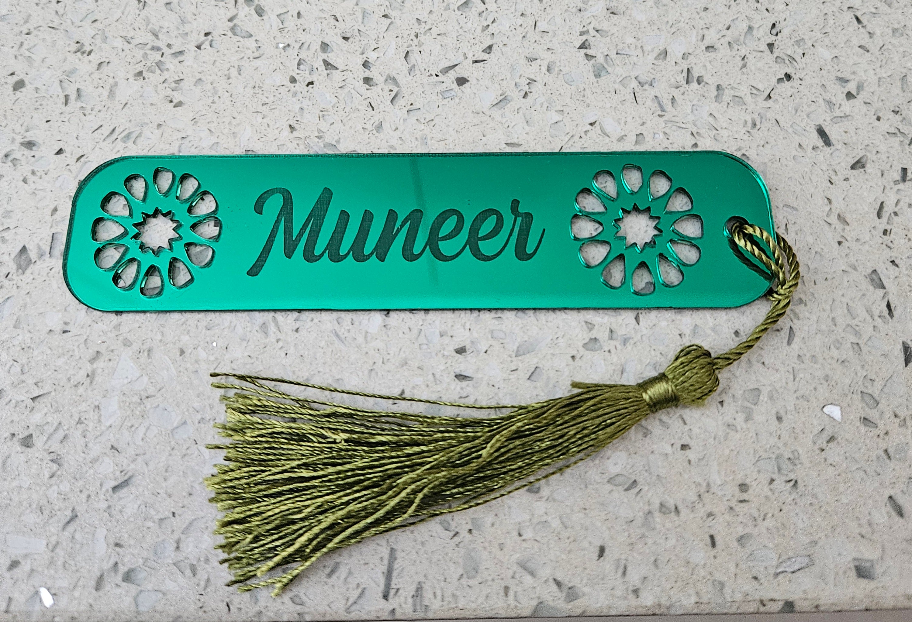 Bookmarks Acrylic Personalised Circular Design