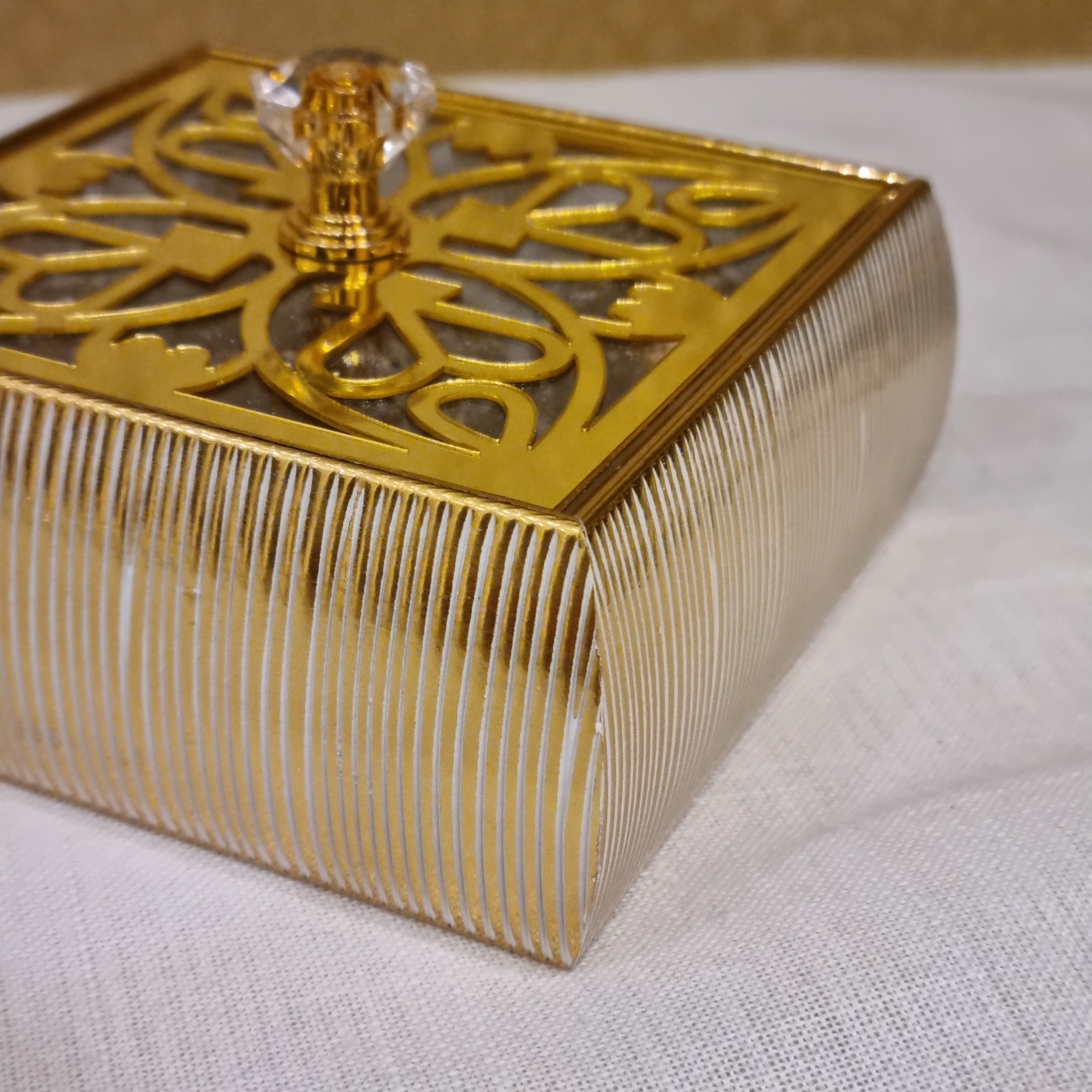 Eid Gift Set 8 - Date Balls Container