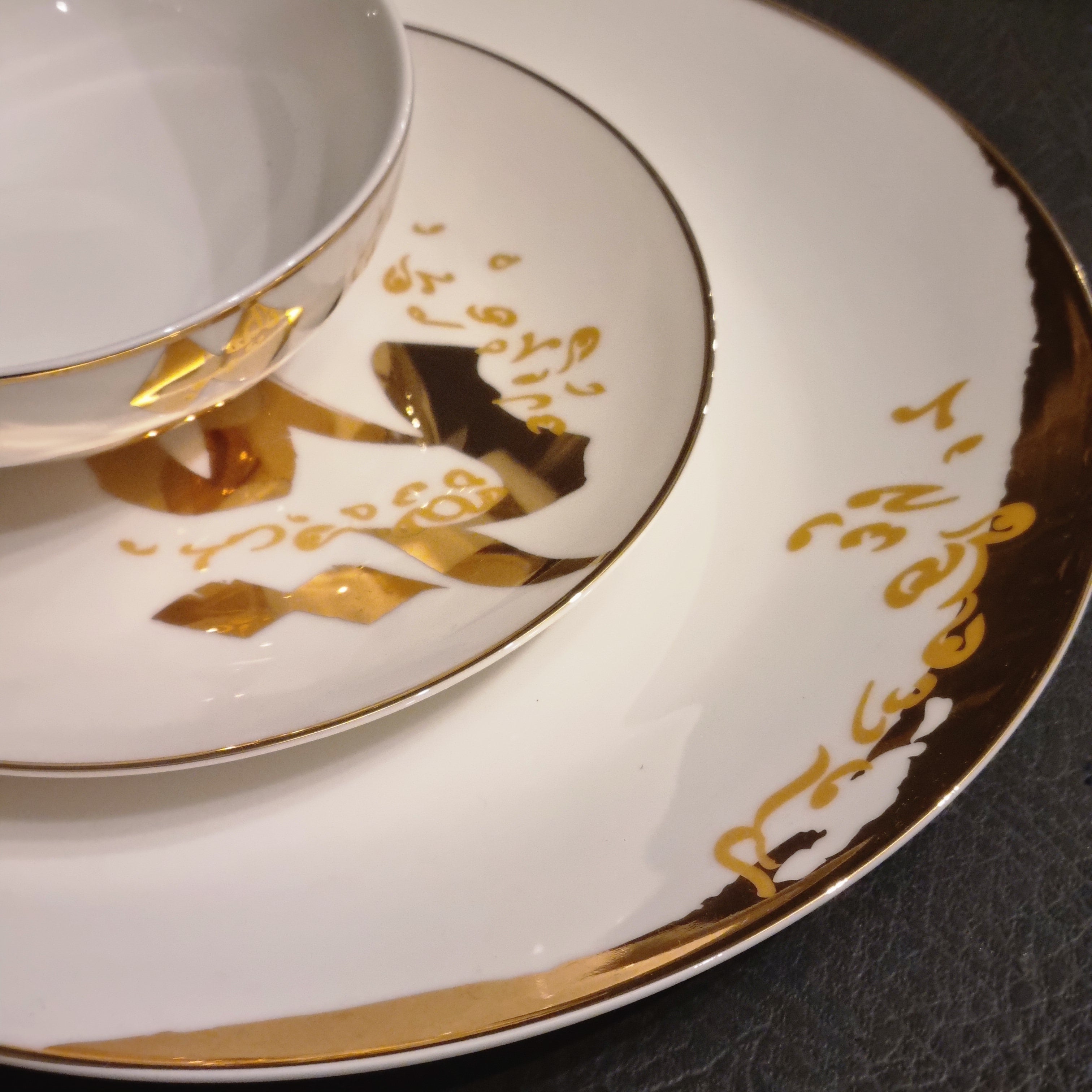 Opdienbord Van Diwan - Ivoor