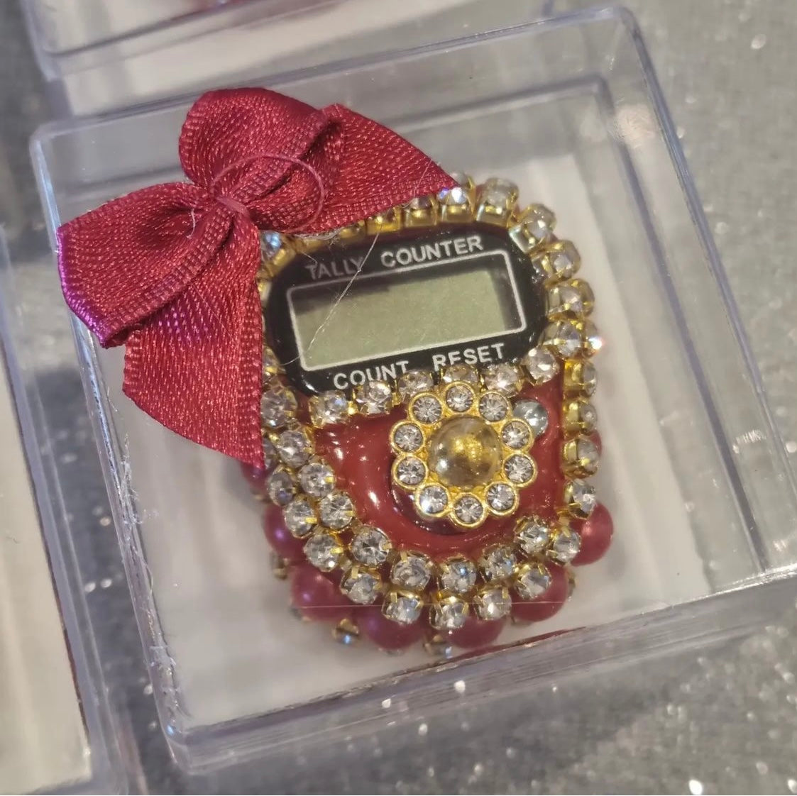 Ontwerpervinger Tasbeeh in 'n mini-geskenkboks