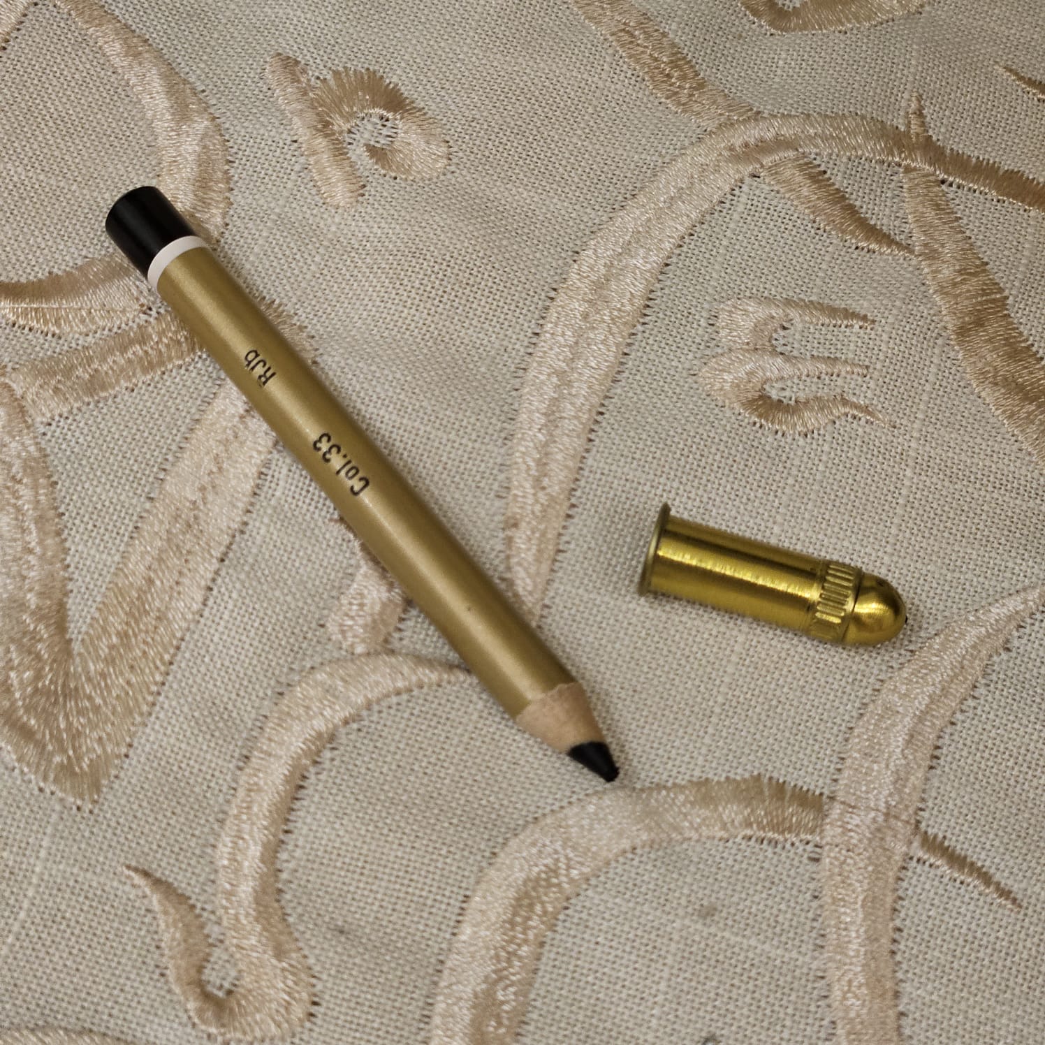 Surma Potlood (vir oë)