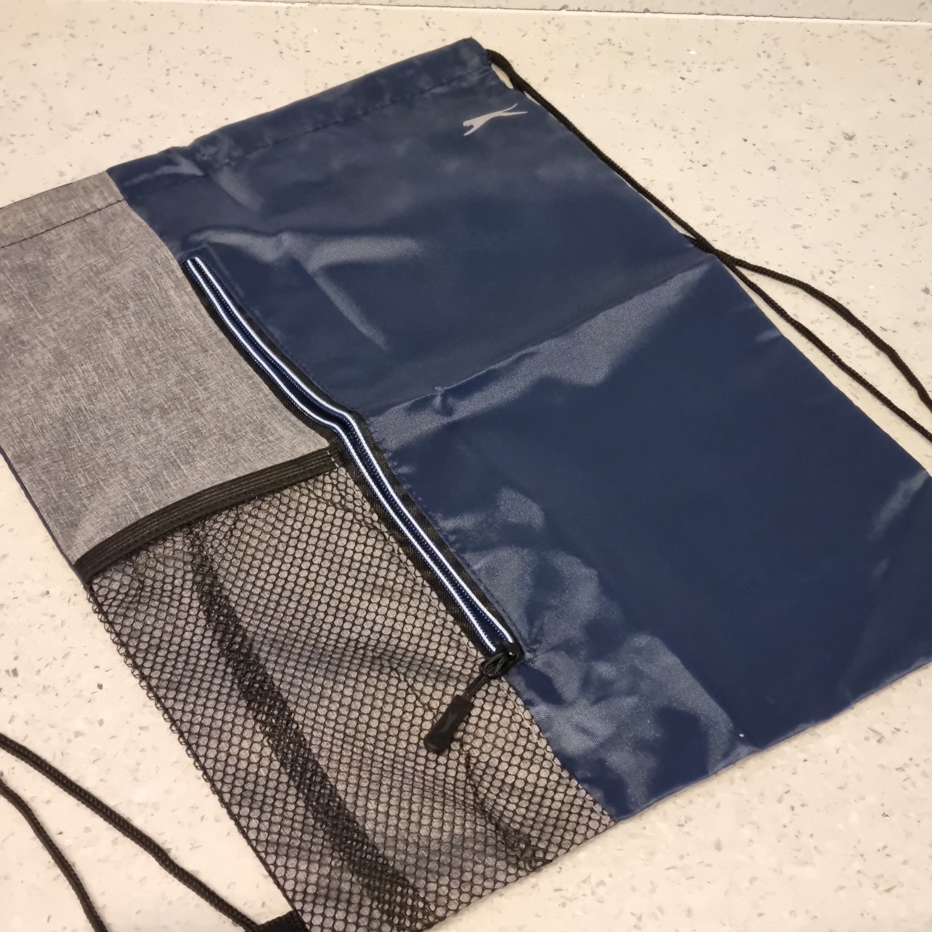 Drawstring Shoebags with Zip Pocket and Water Holder
