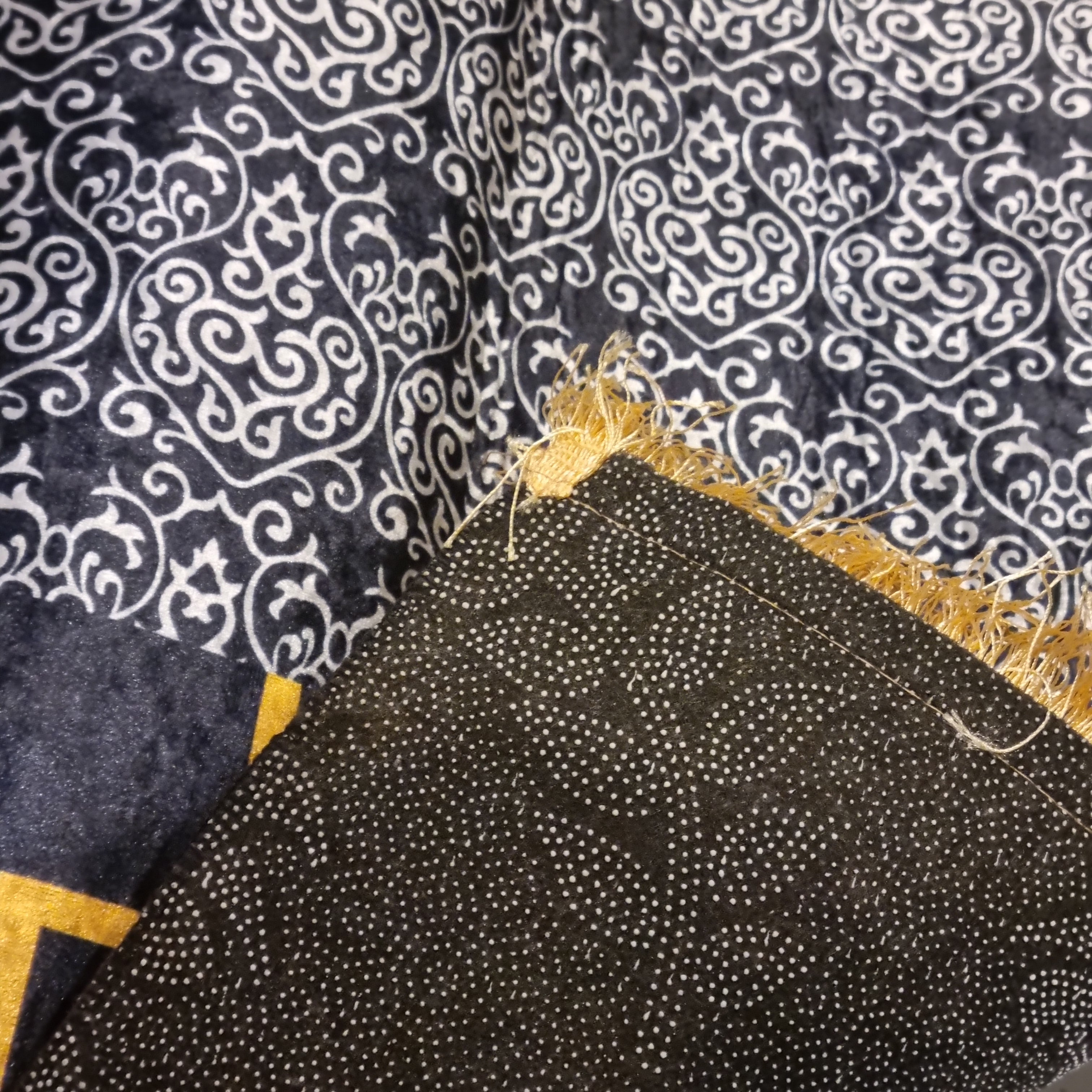 Family Musallah 4-Person - Kaaba Cover Design (Non-Slip)
