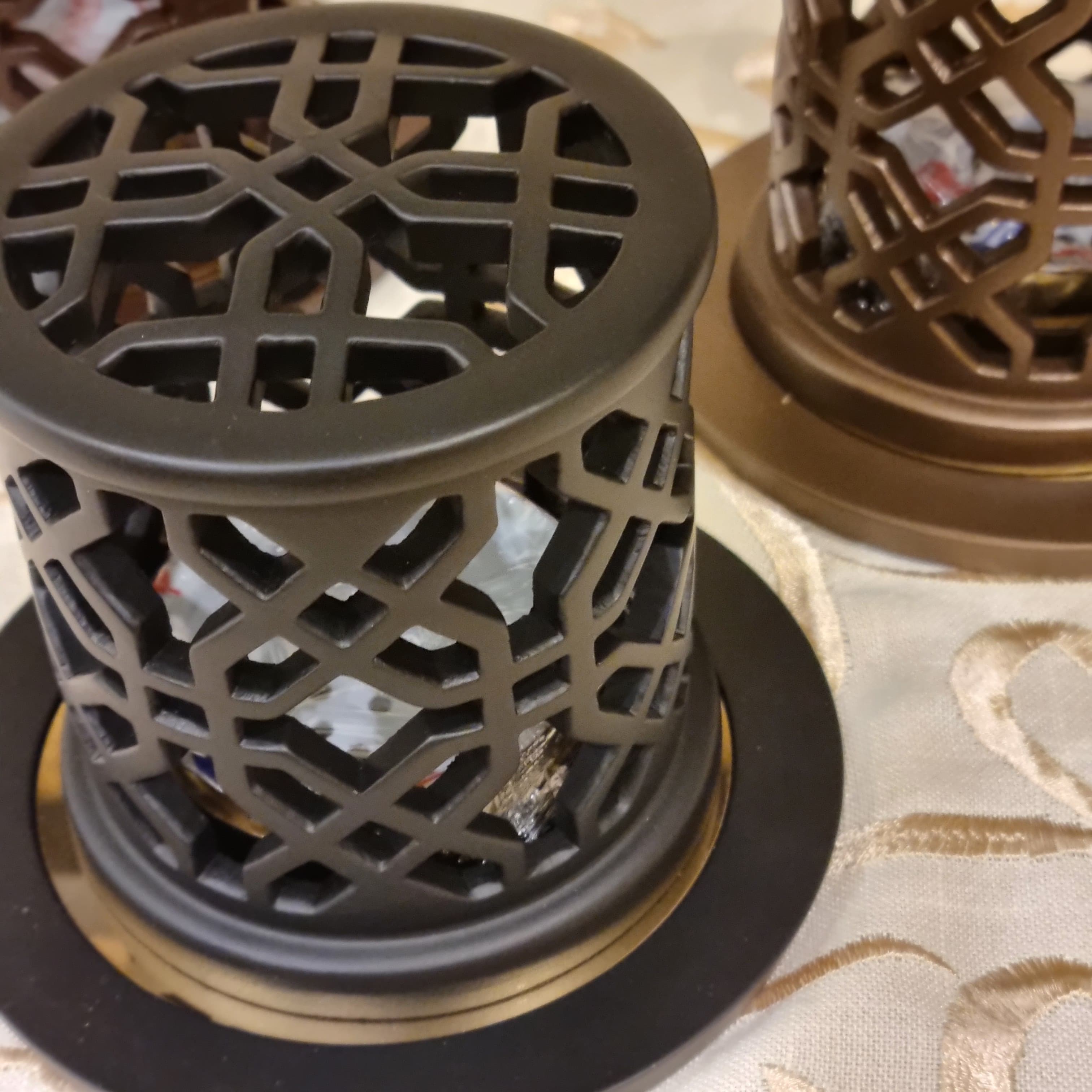 Magnetic Round Style Oud Burner