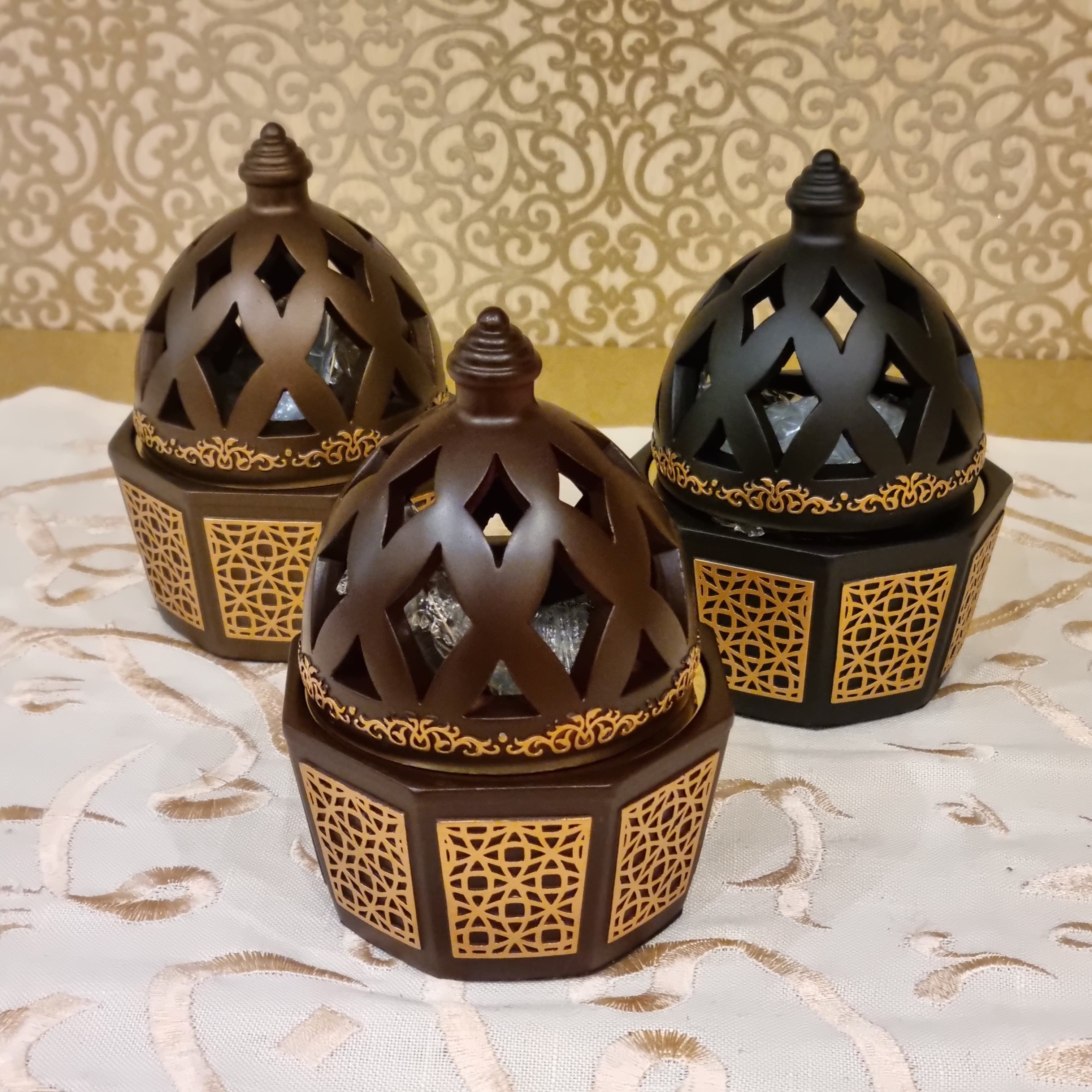 Magnetic Dome Style Oud Burner with Arabian Design