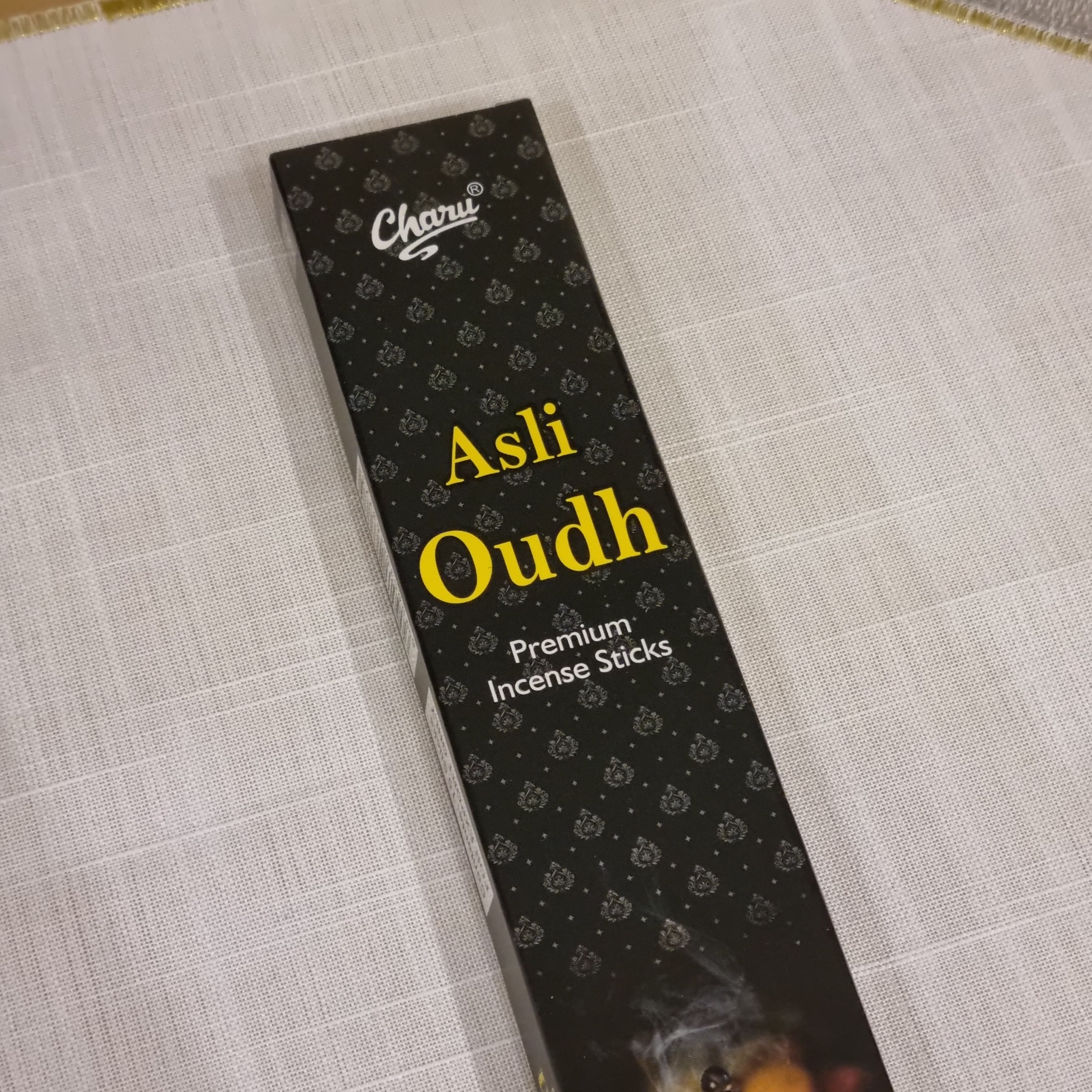 I-Charu Asli Oudh Incense Sticks (Agarbathi) 20s