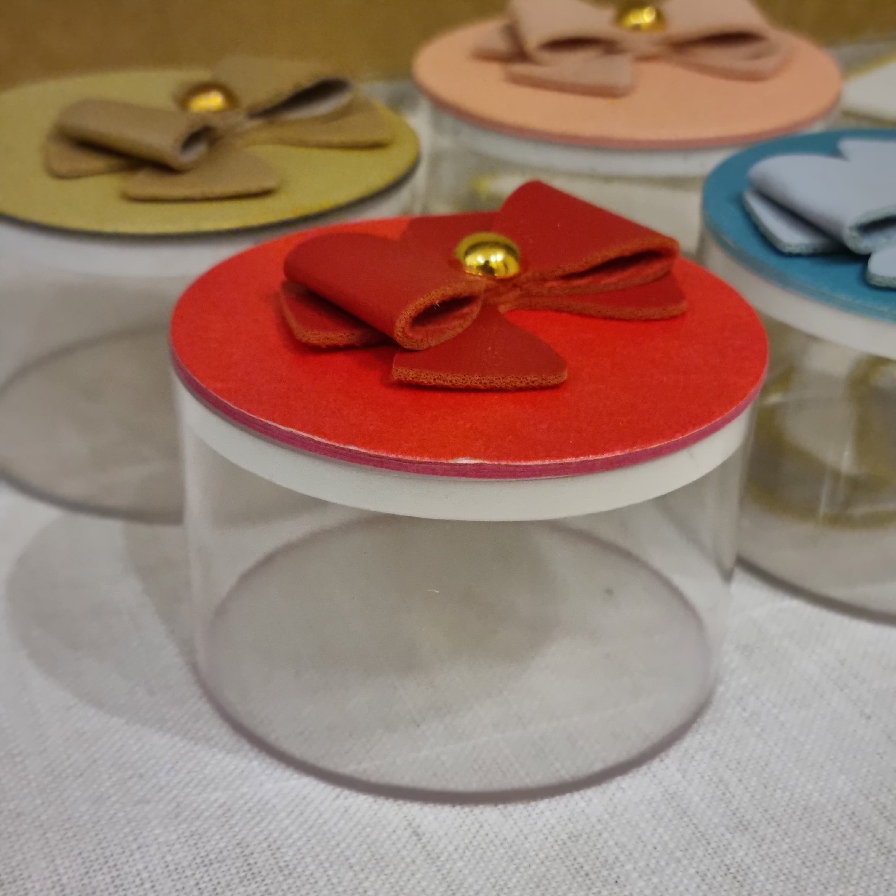 I-Round Cutwork Glass Bowl