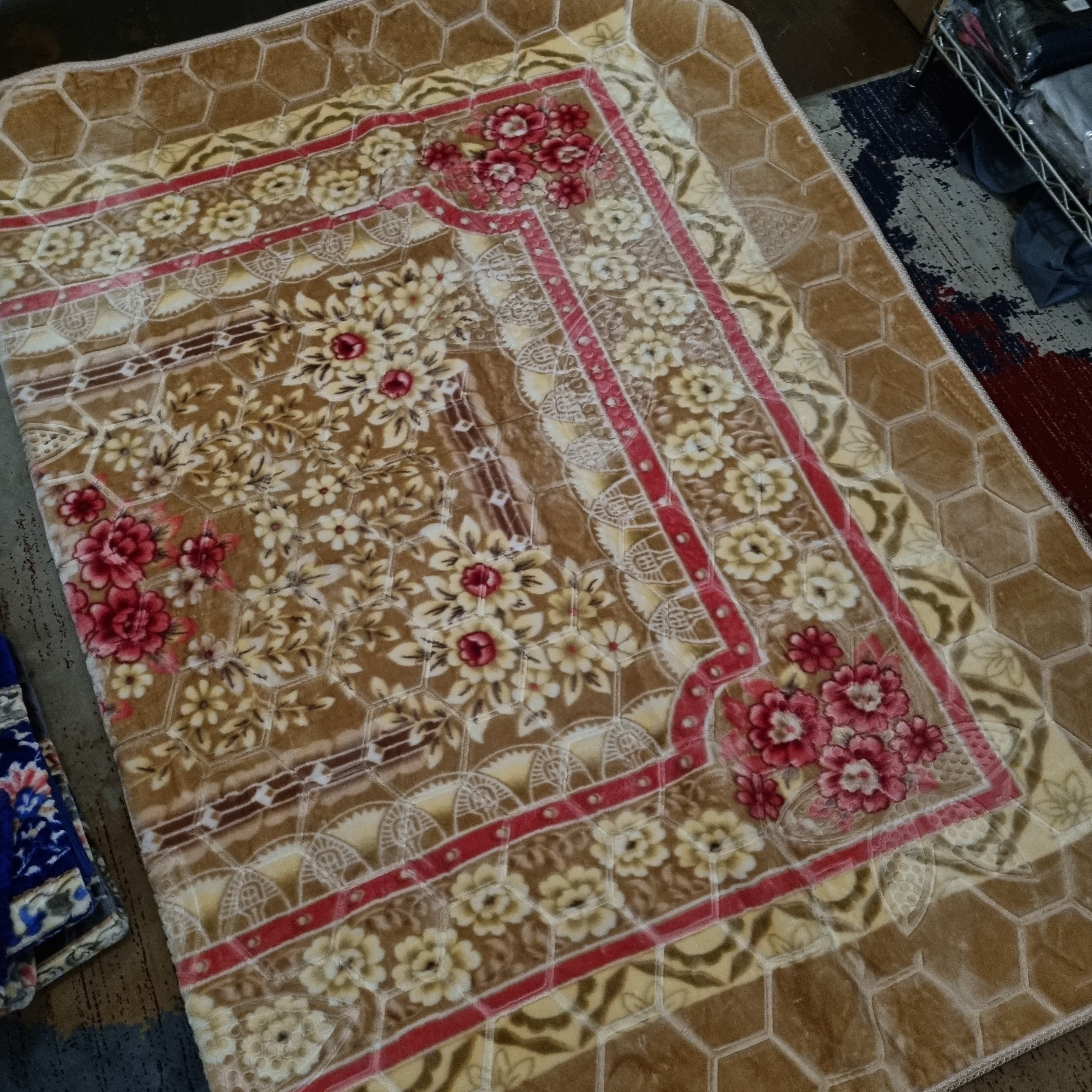 Groot Zikr Mat - Sagte Aanraking - Room &amp; Bruin