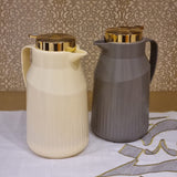 Noor Brown 1 liter vakuumfles met deksel (reliëf)