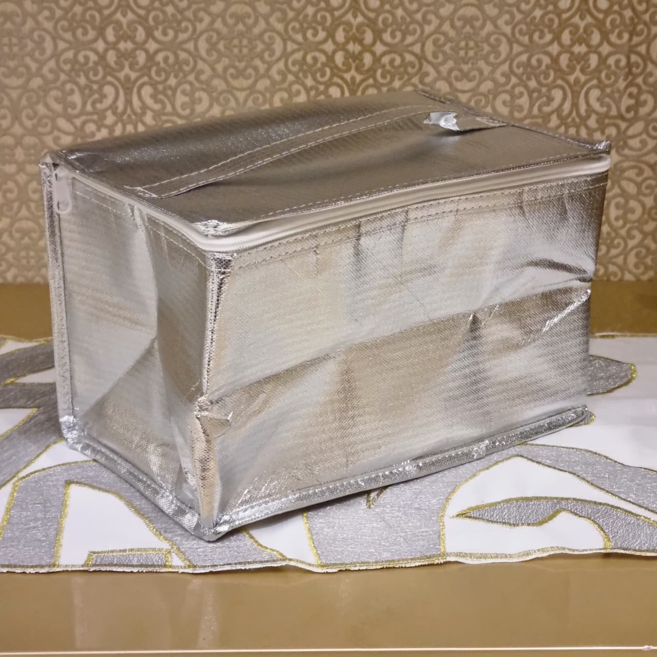 Gold Cooler Bag (30*18*18)