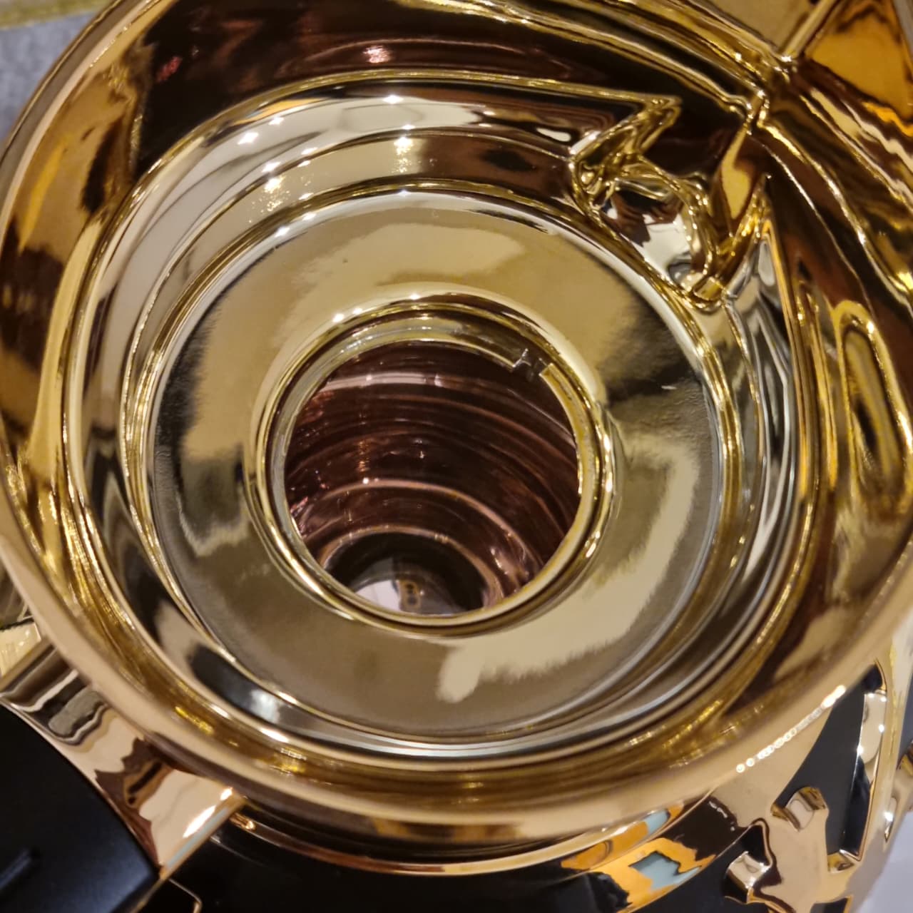 I-Noor Brown 1 Liter Vacuum Flask enesivalo (Embossed)