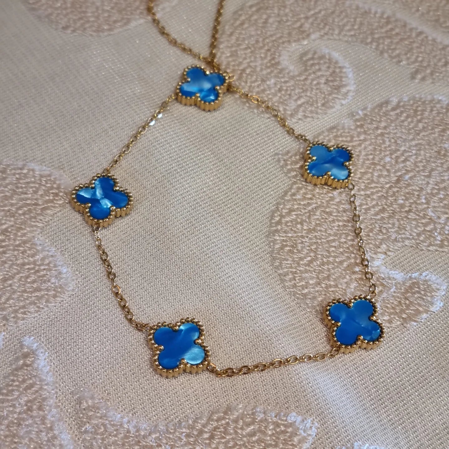 Eid Gift Set 12 - Clover Jewellery Set (Necklace & Bracelet)