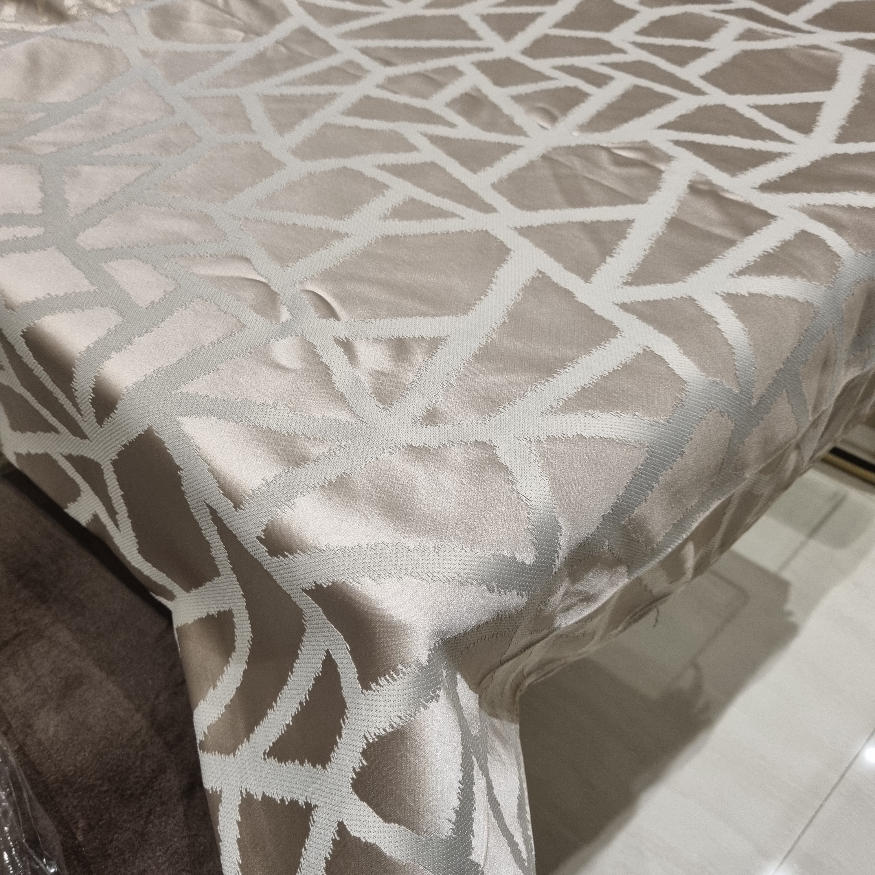 Silver Geometric Luxury Tablecloth