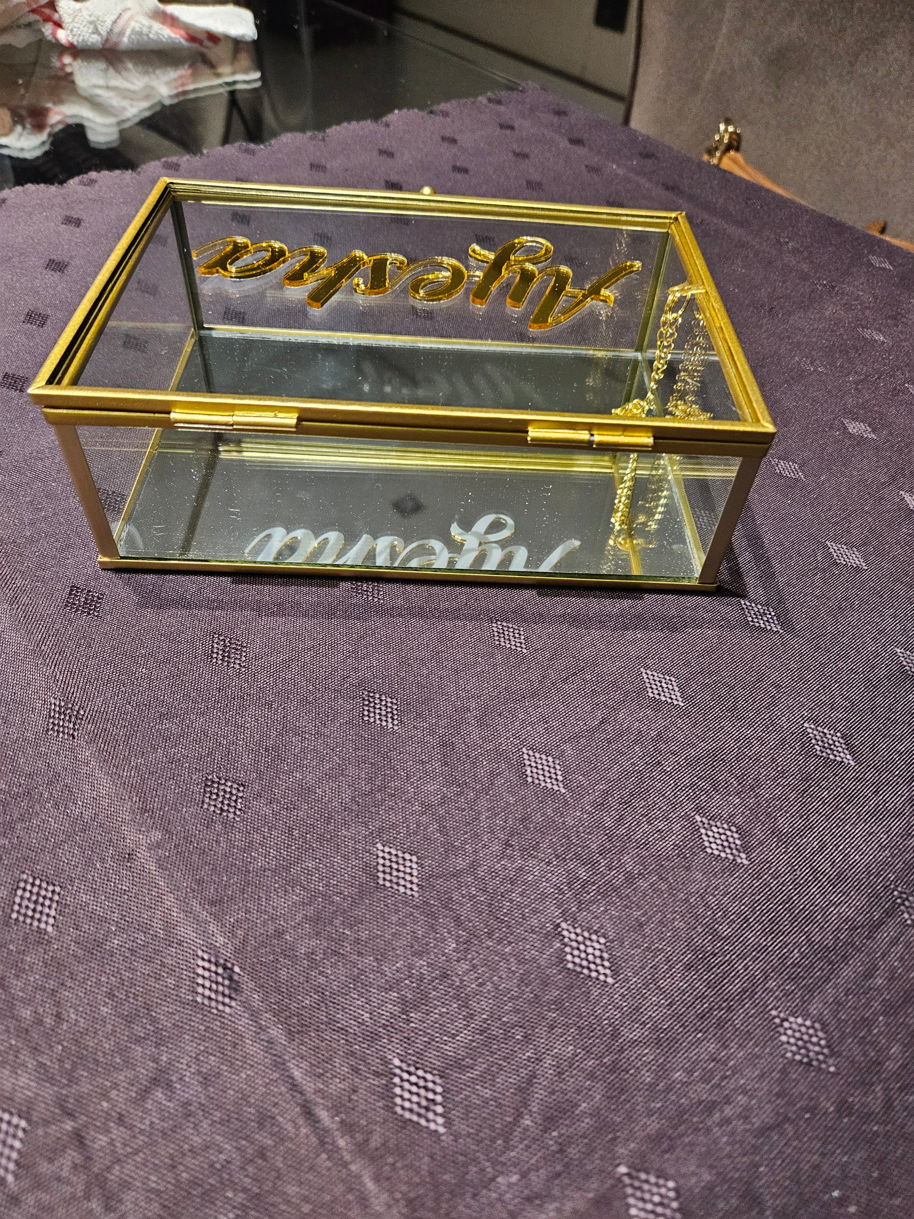 Personalized Glass Gift Box with Gold Frame frame and Mirror Base – 18cmx13cmx6cm