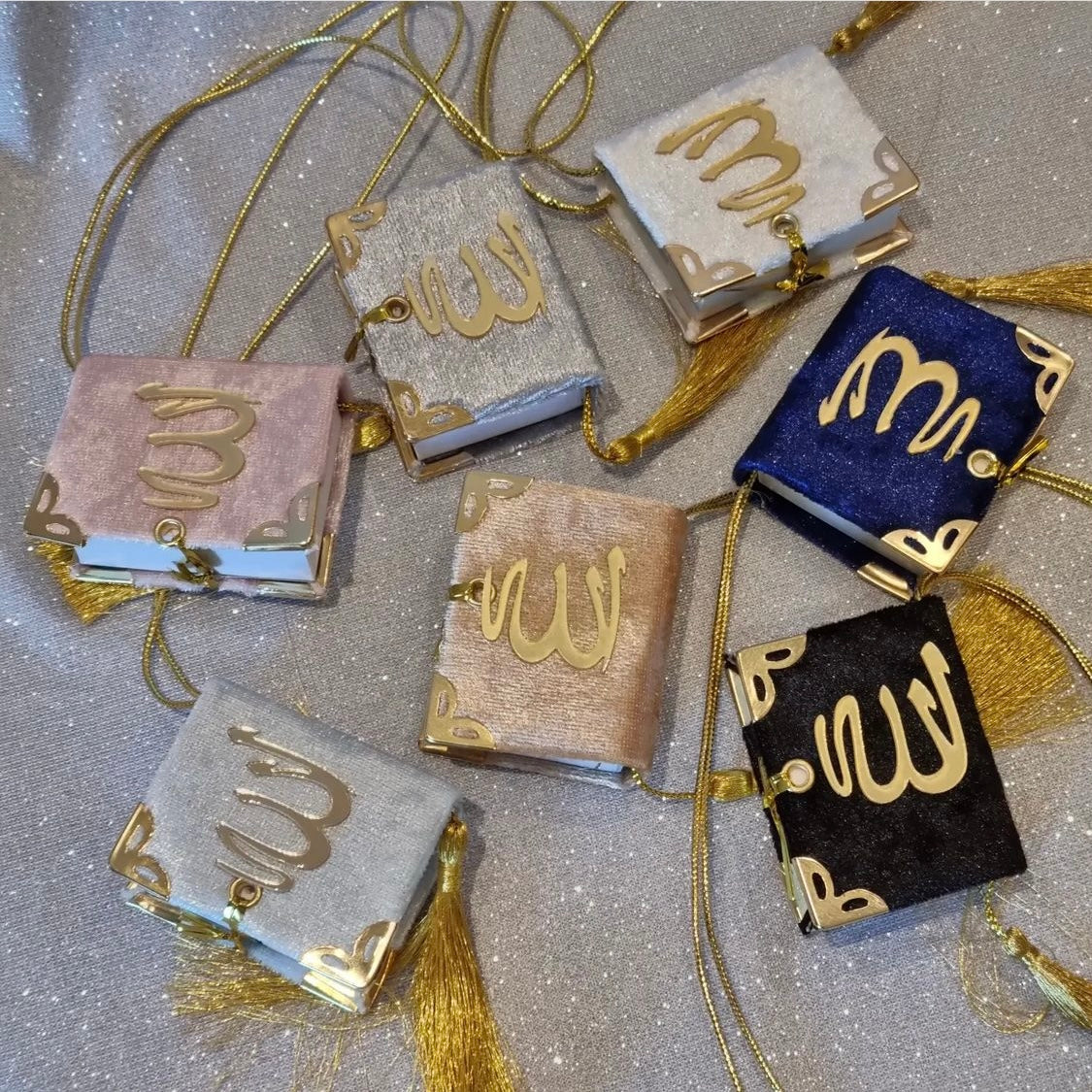 Hanging Mini Quran (7 Colours)