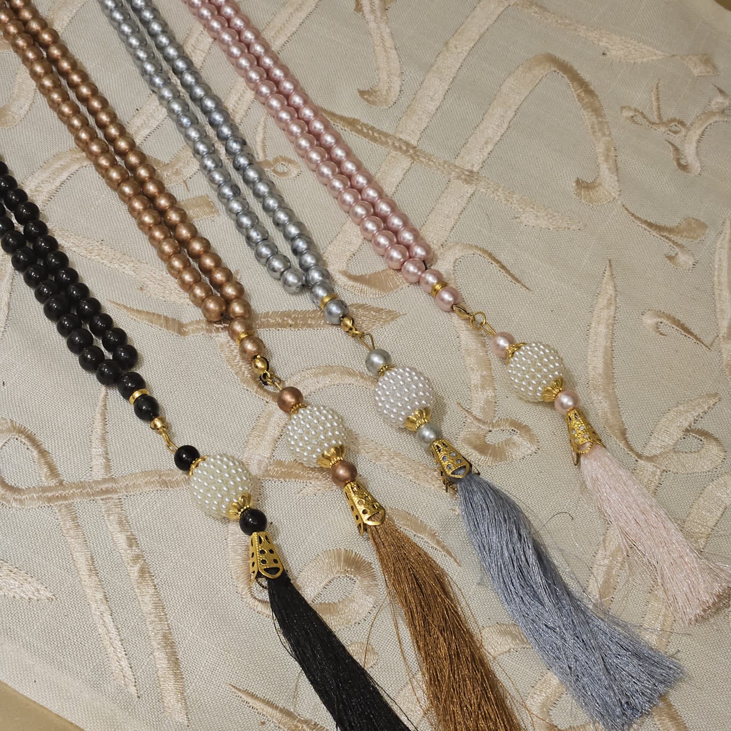 I-Tasbeeh 99 Bead Enkulu (Imibala emi-4) 
