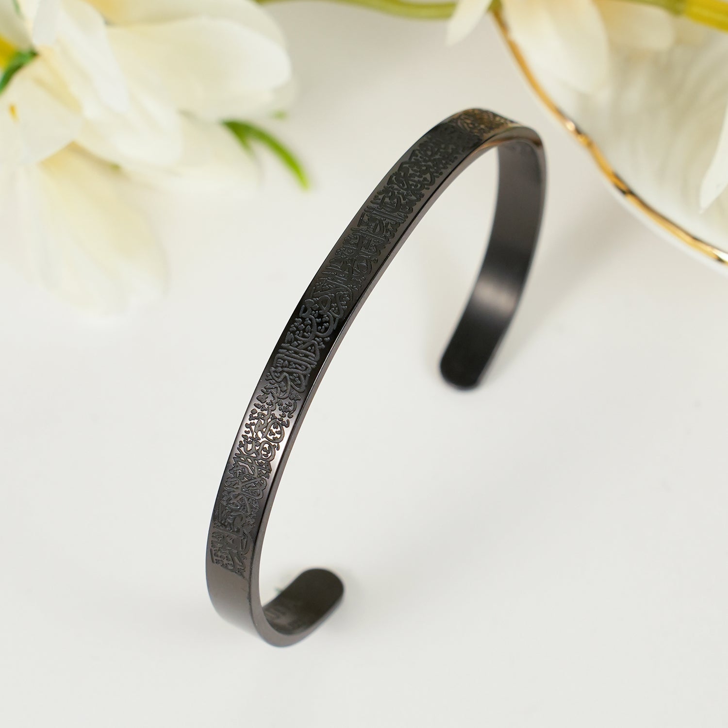 Ayatul Kursi Cuffs (4 Colours) – Arabiana